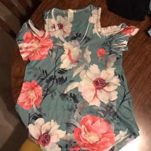 Size small floral woman’s top.